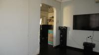 Lounges - 20 square meters of property in Palm Ridge