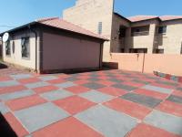  of property in Roodekop