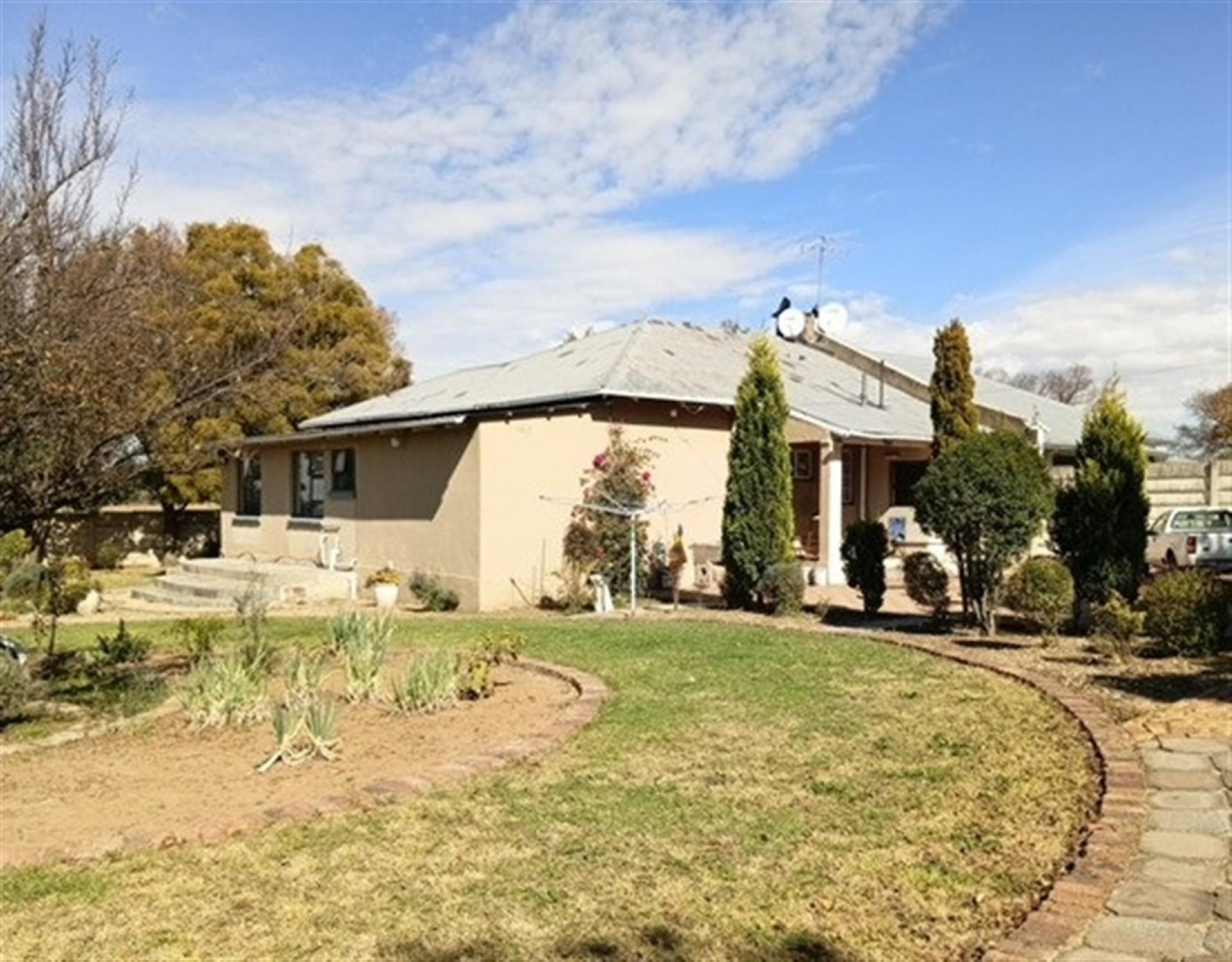 Front View of property in Dunnottar
