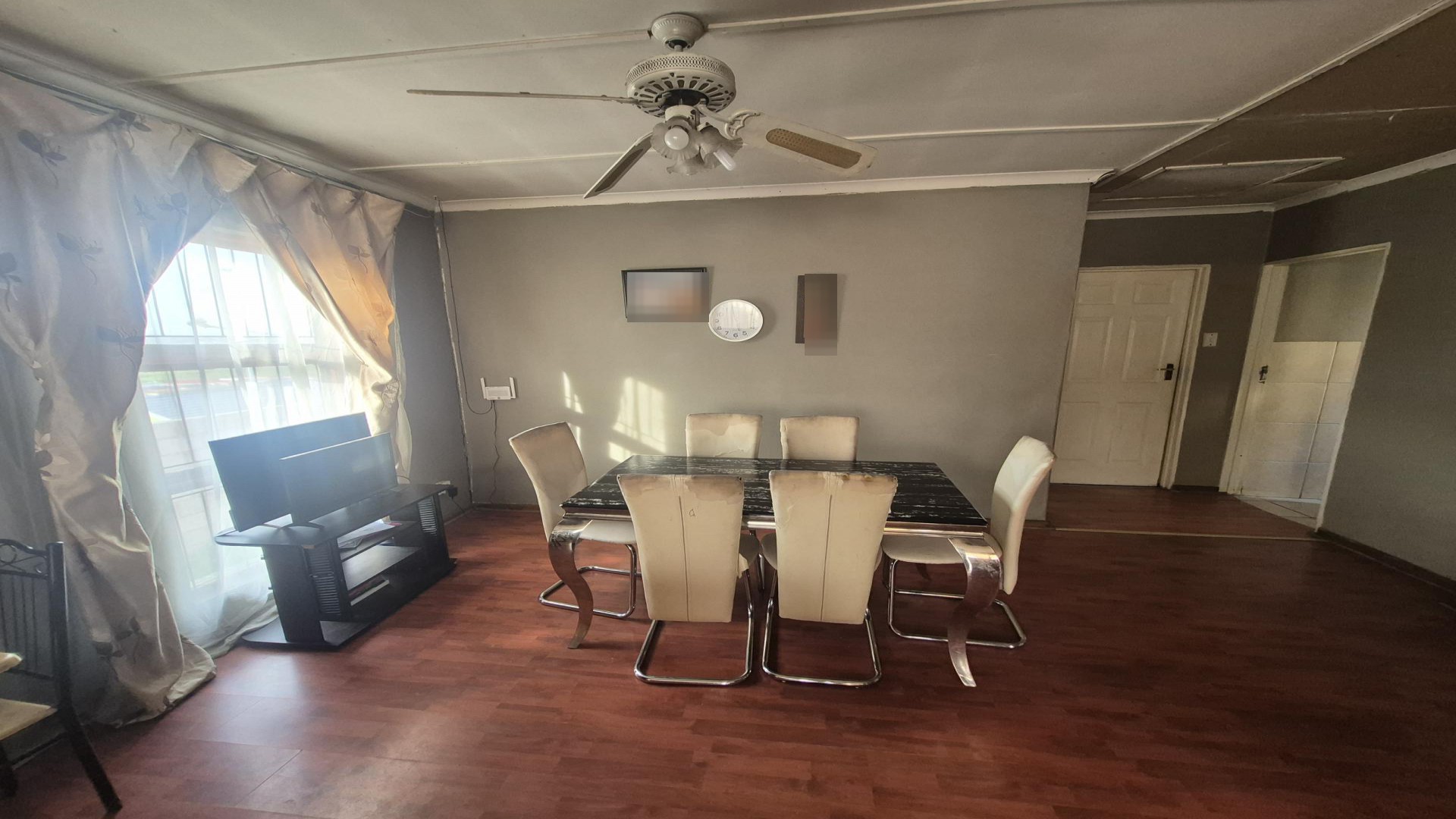 Dining Room of property in Kwadwesi