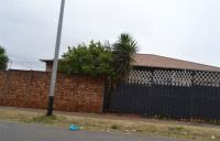 Front View of property in Crosby