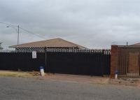 Front View of property in Crosby
