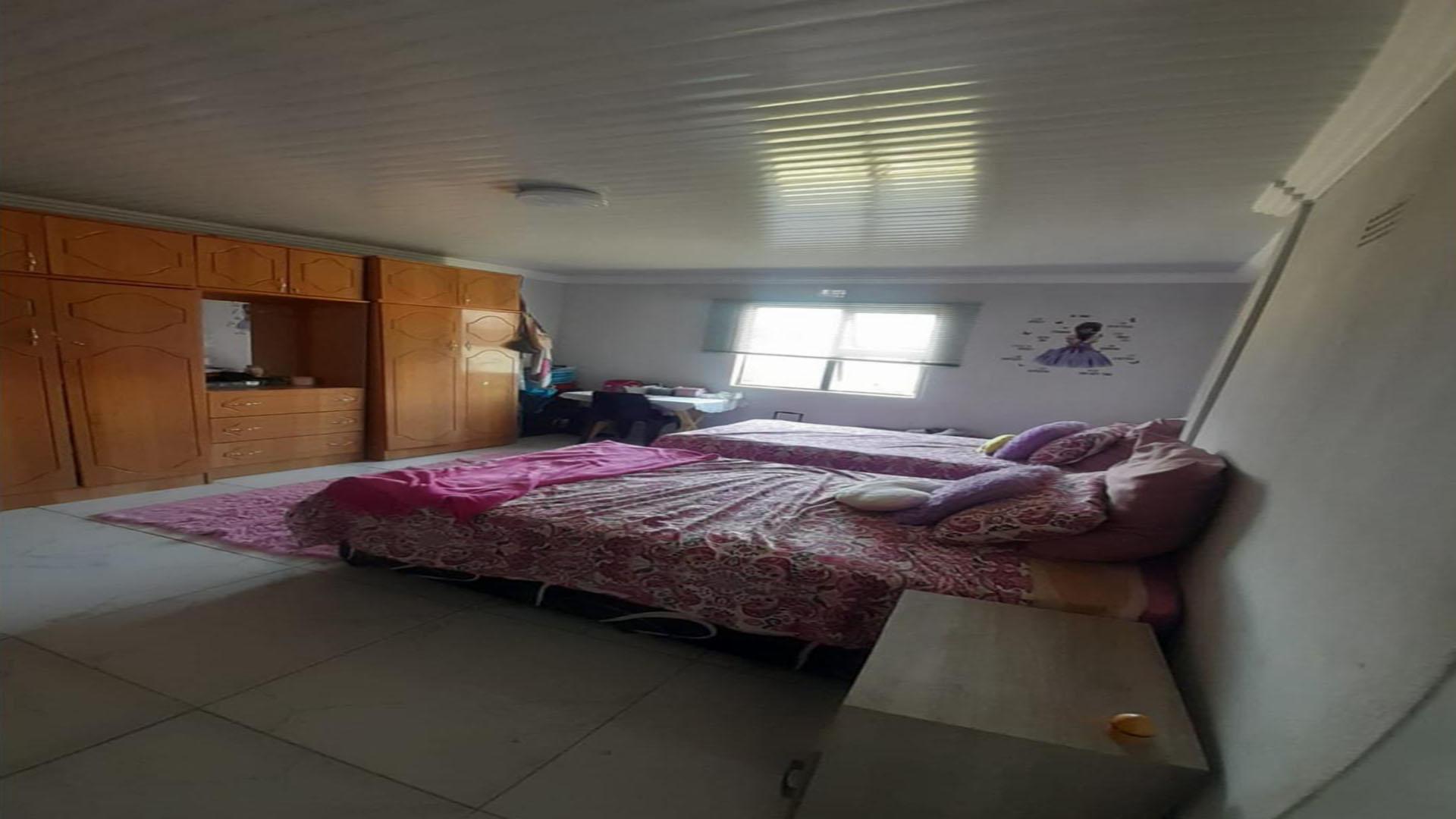 Bed Room 1 of property in Davidsonville