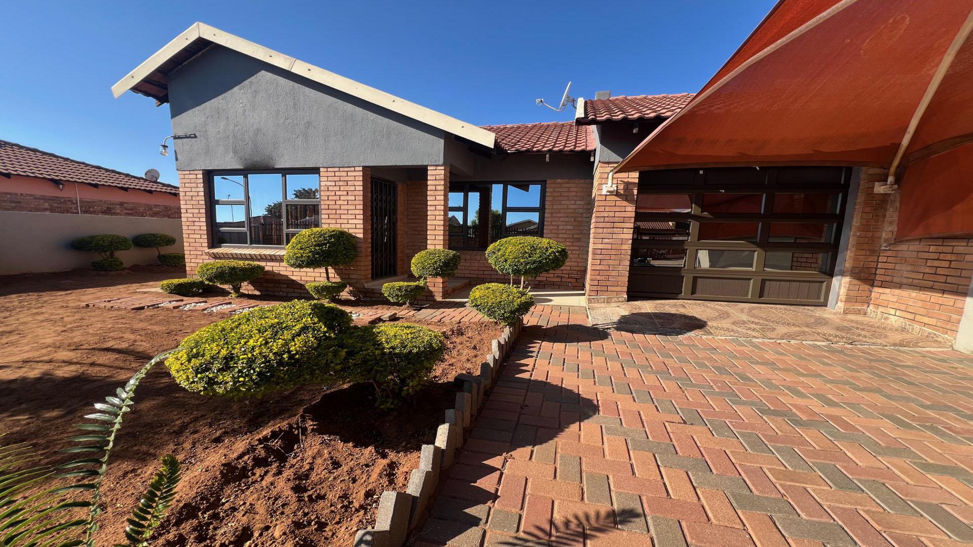 Front View of property in Polokwane