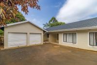  of property in Gillitts 