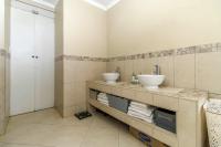  of property in Gillitts 