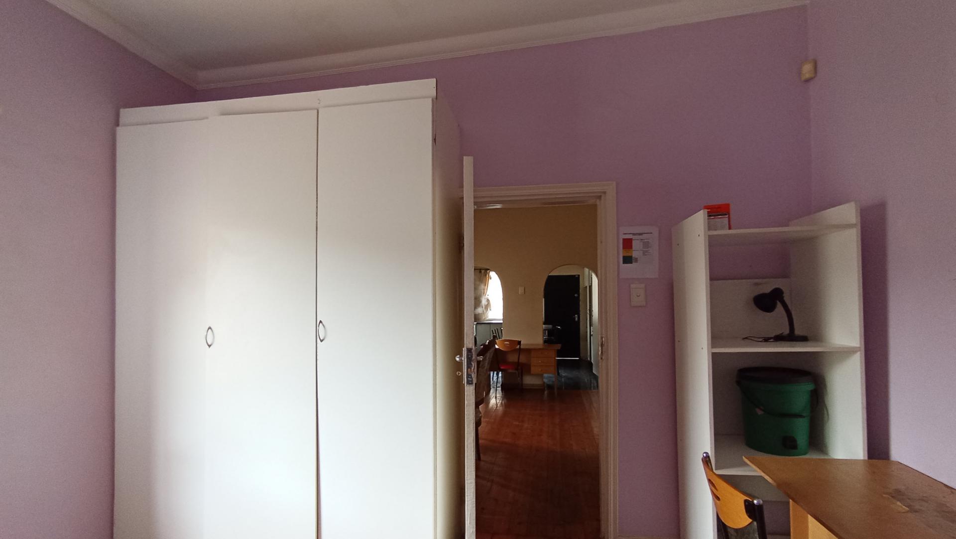 Bed Room 3 - 16 square meters of property in Brixton