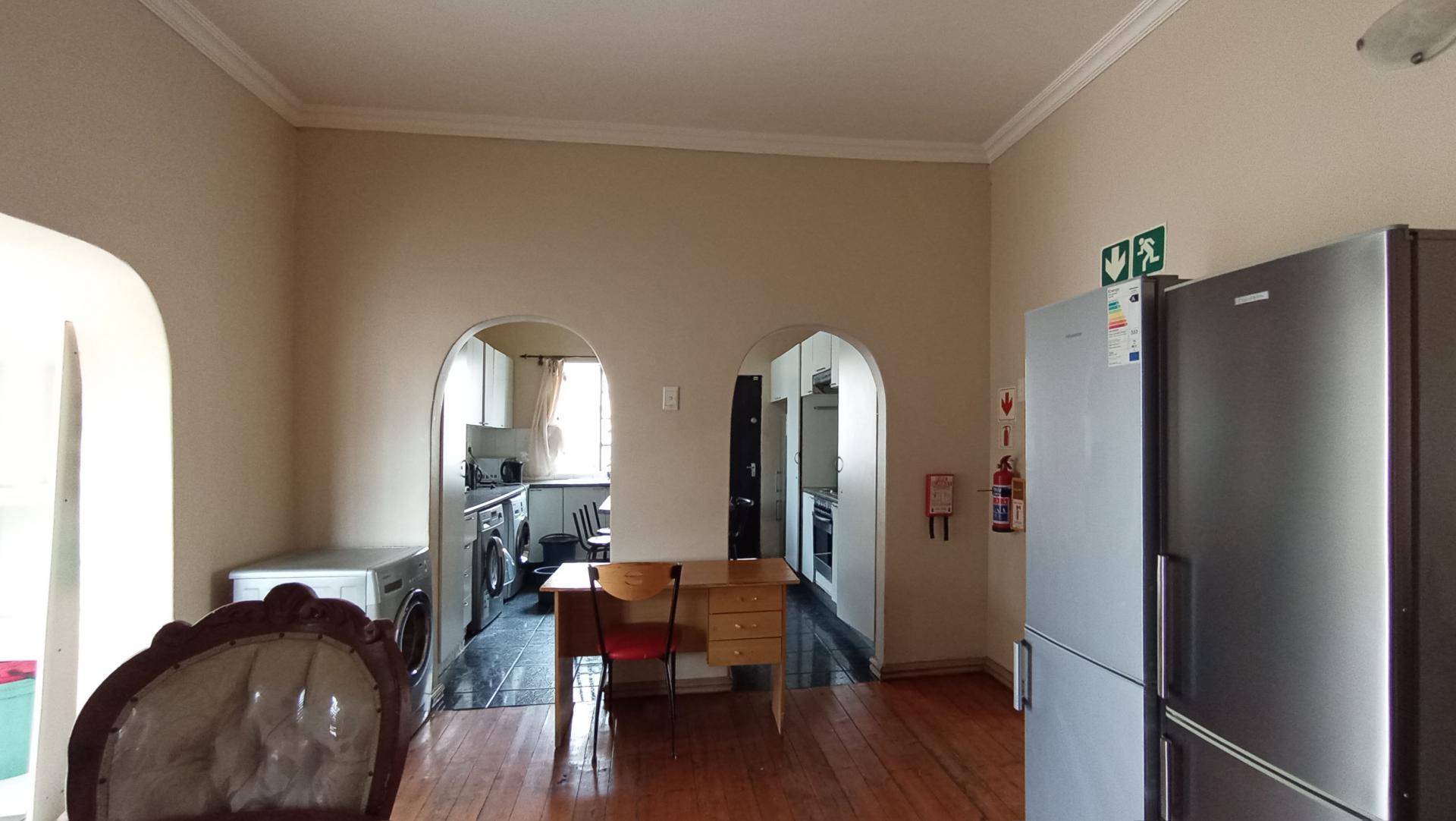 Dining Room - 18 square meters of property in Brixton