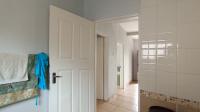 Bathroom 1 - 18 square meters of property in Brixton