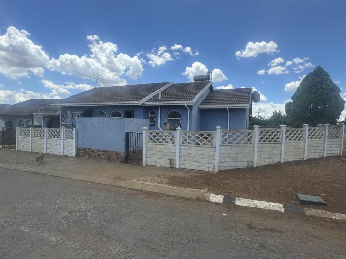 3 Bedroom House for Sale For Sale in Ennerdale South - MR659956