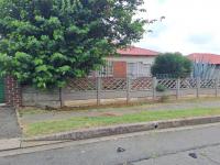 Front View of property in South Hills