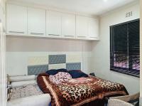 Main Bedroom of property in Chatsworth - KZN