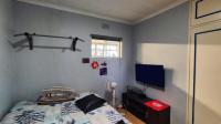 Bed Room 2 - 13 square meters of property in Parkrand
