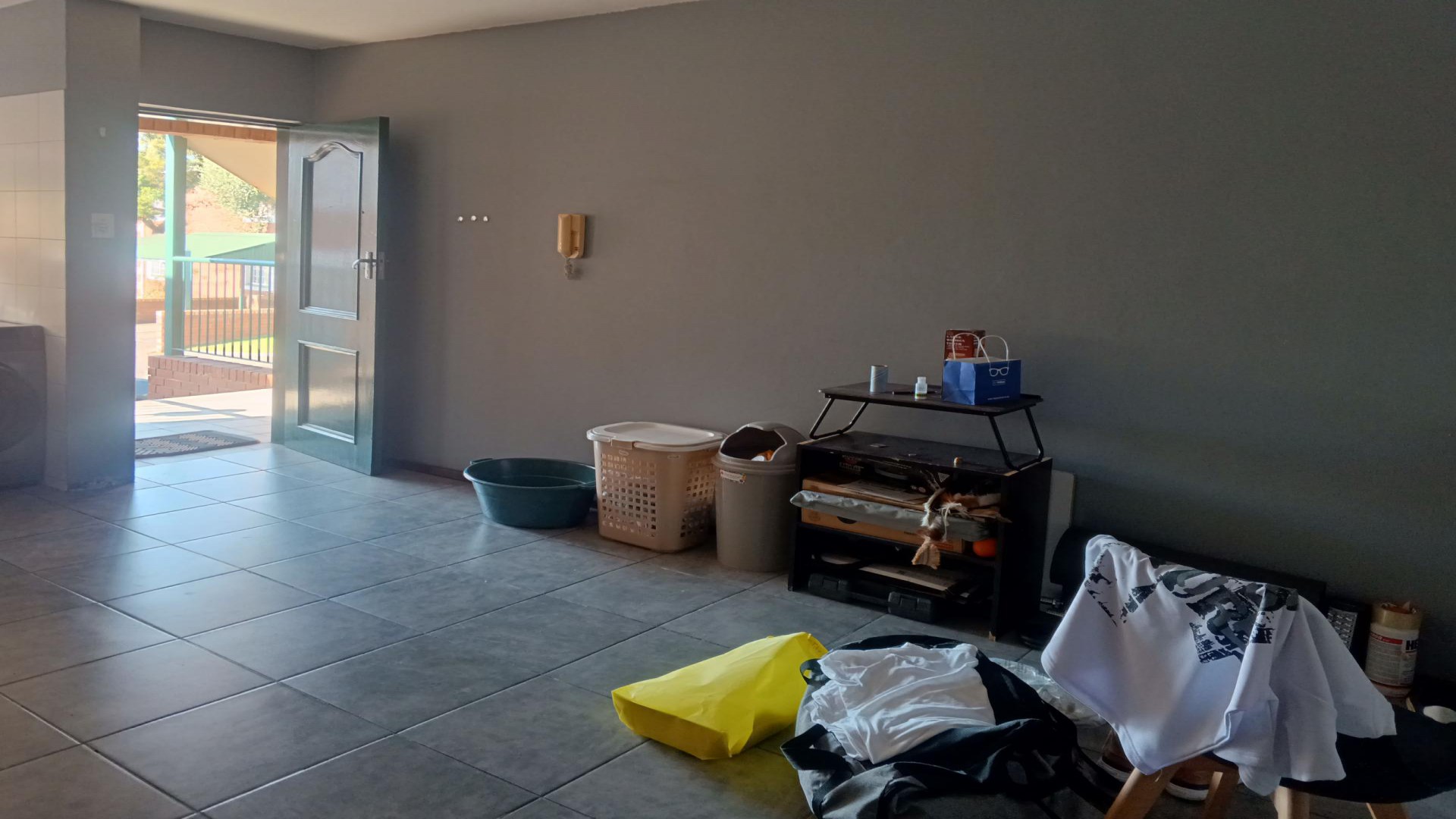 Dining Room - 9 square meters of property in Halfway Gardens