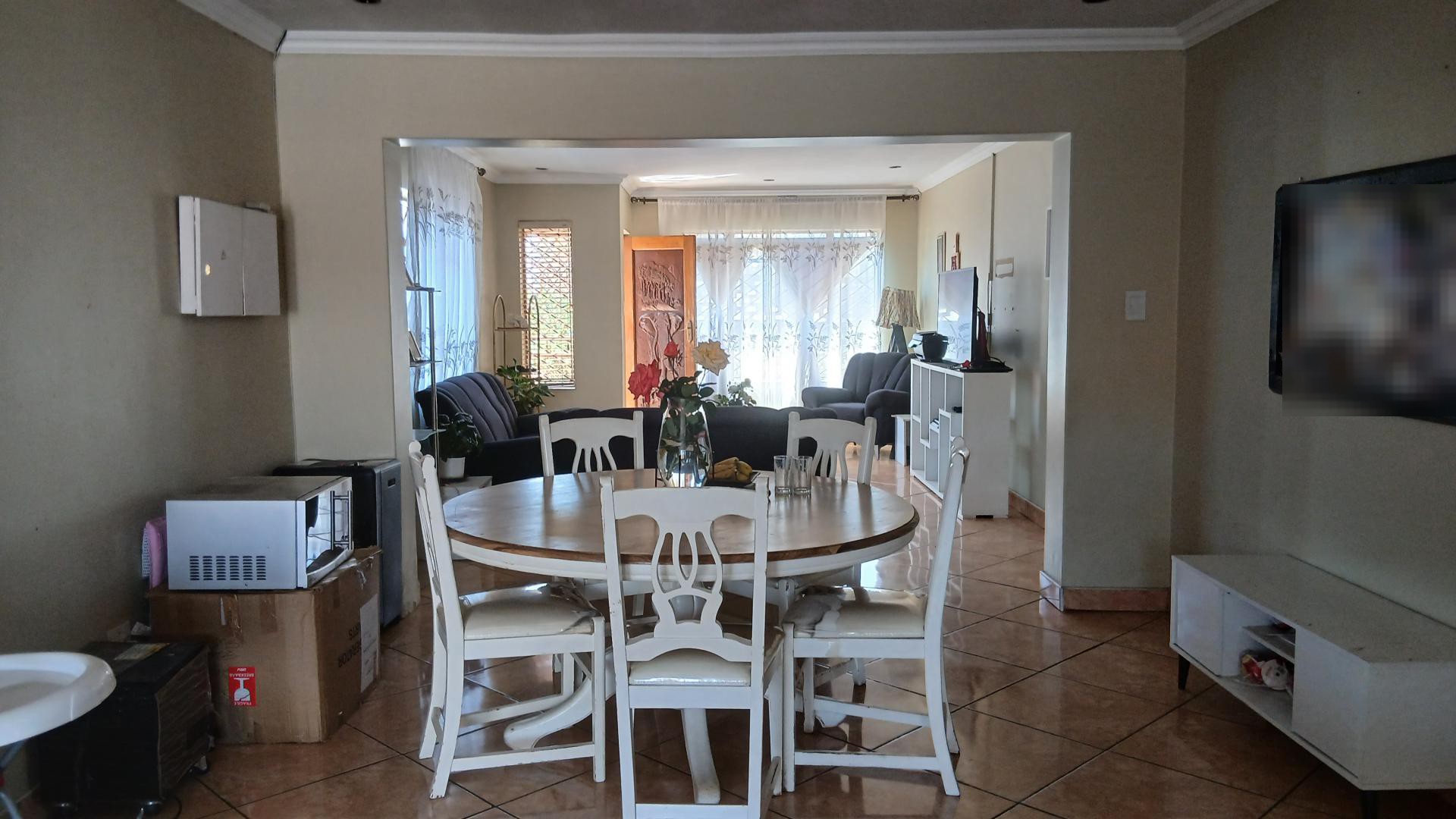 Dining Room - 16 square meters of property in Riverlea - JHB