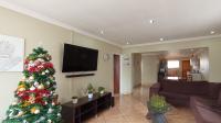 Lounges - 22 square meters of property in Riverlea - JHB