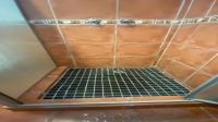 Bathroom 1 of property in Bendor