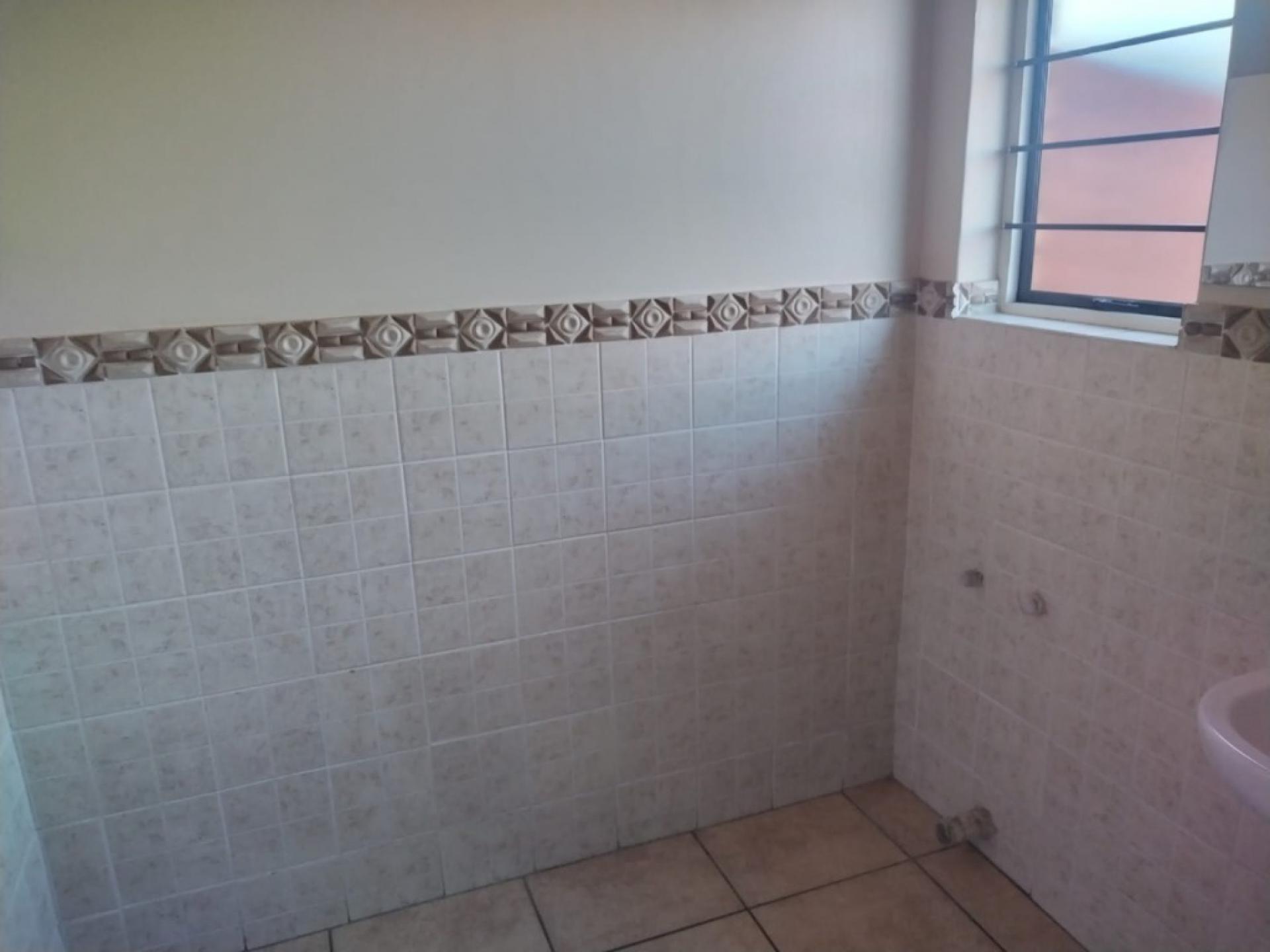  of property in Willow Park Manor