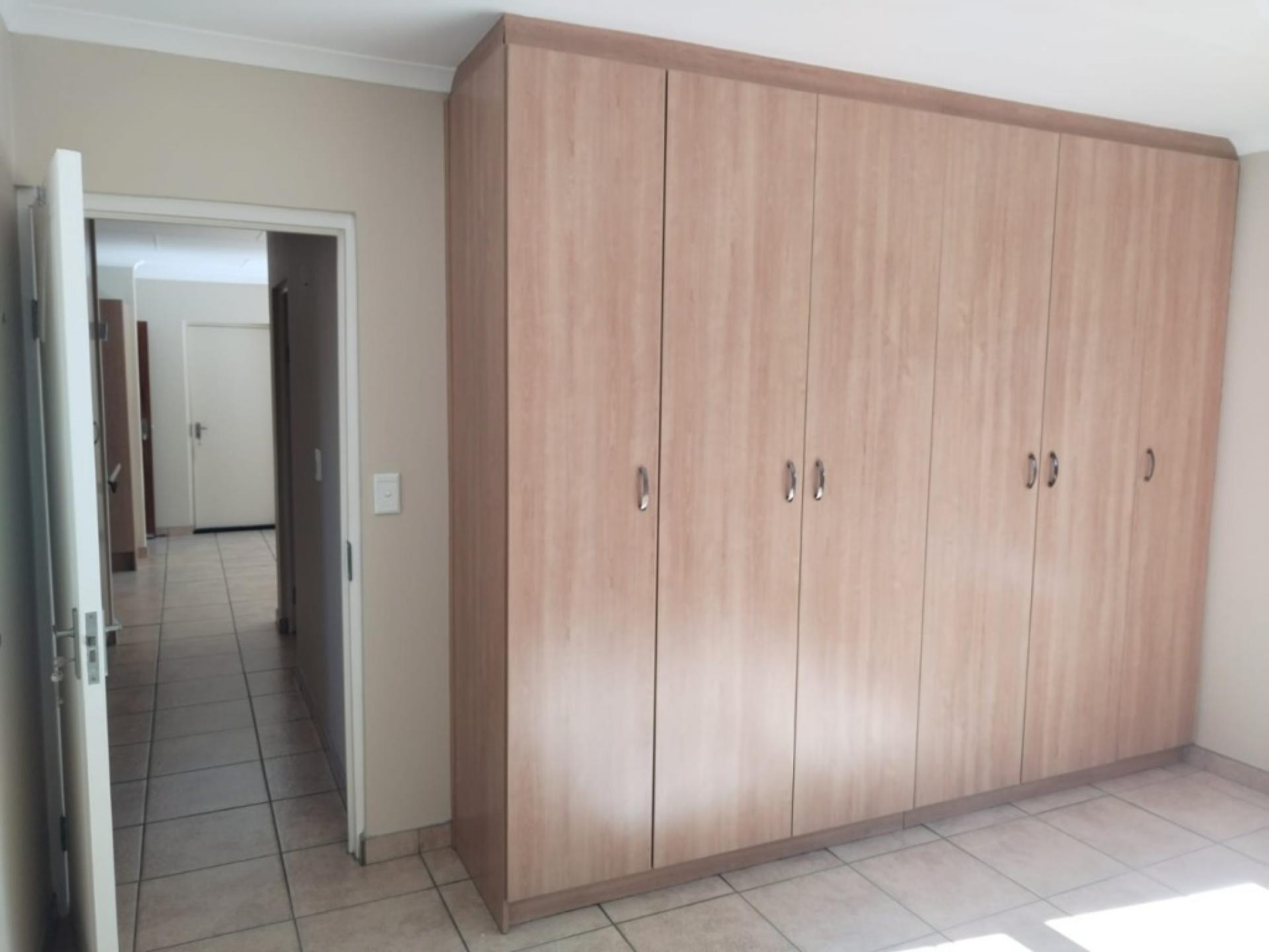  of property in Willow Park Manor