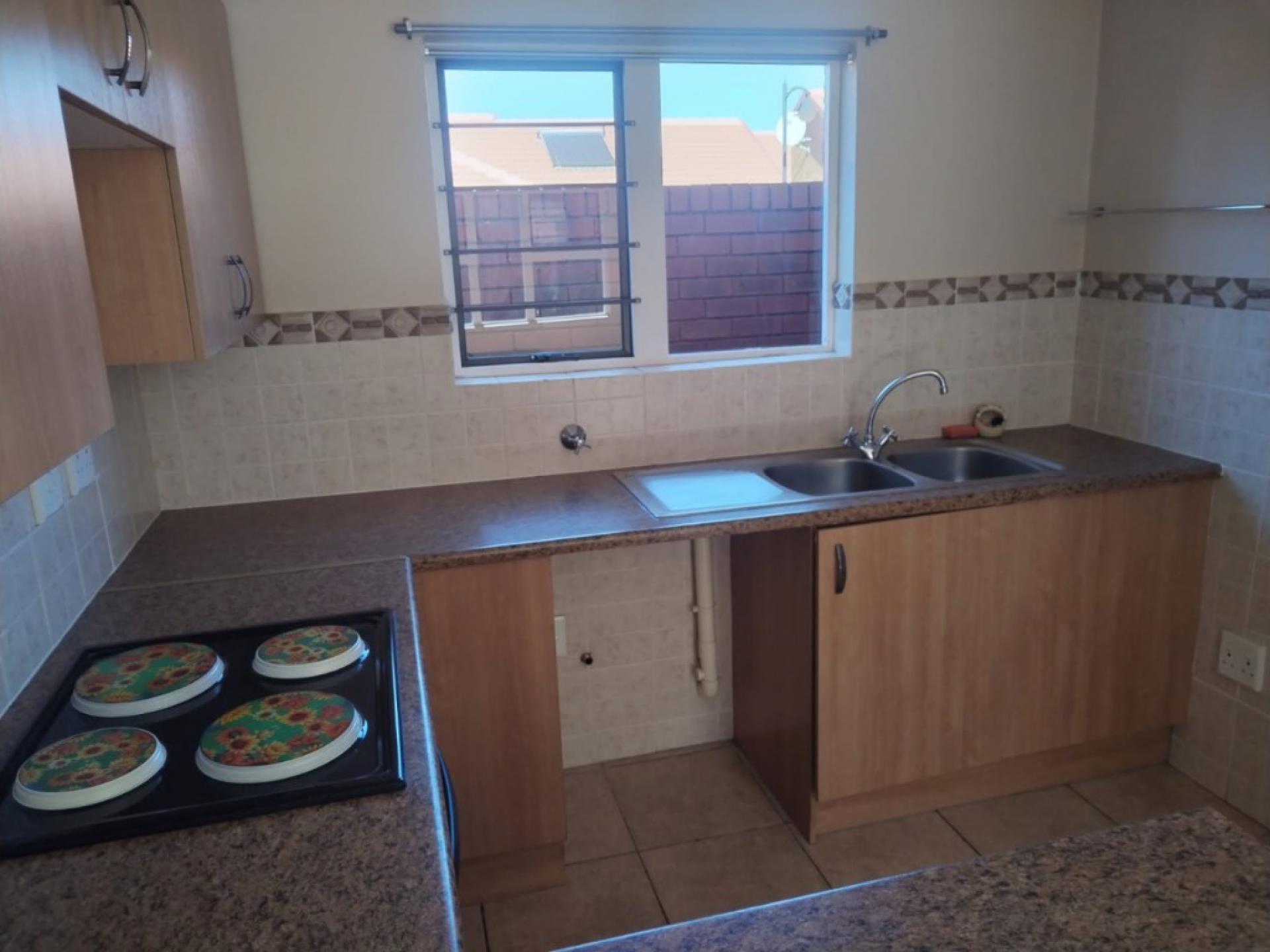  of property in Willow Park Manor