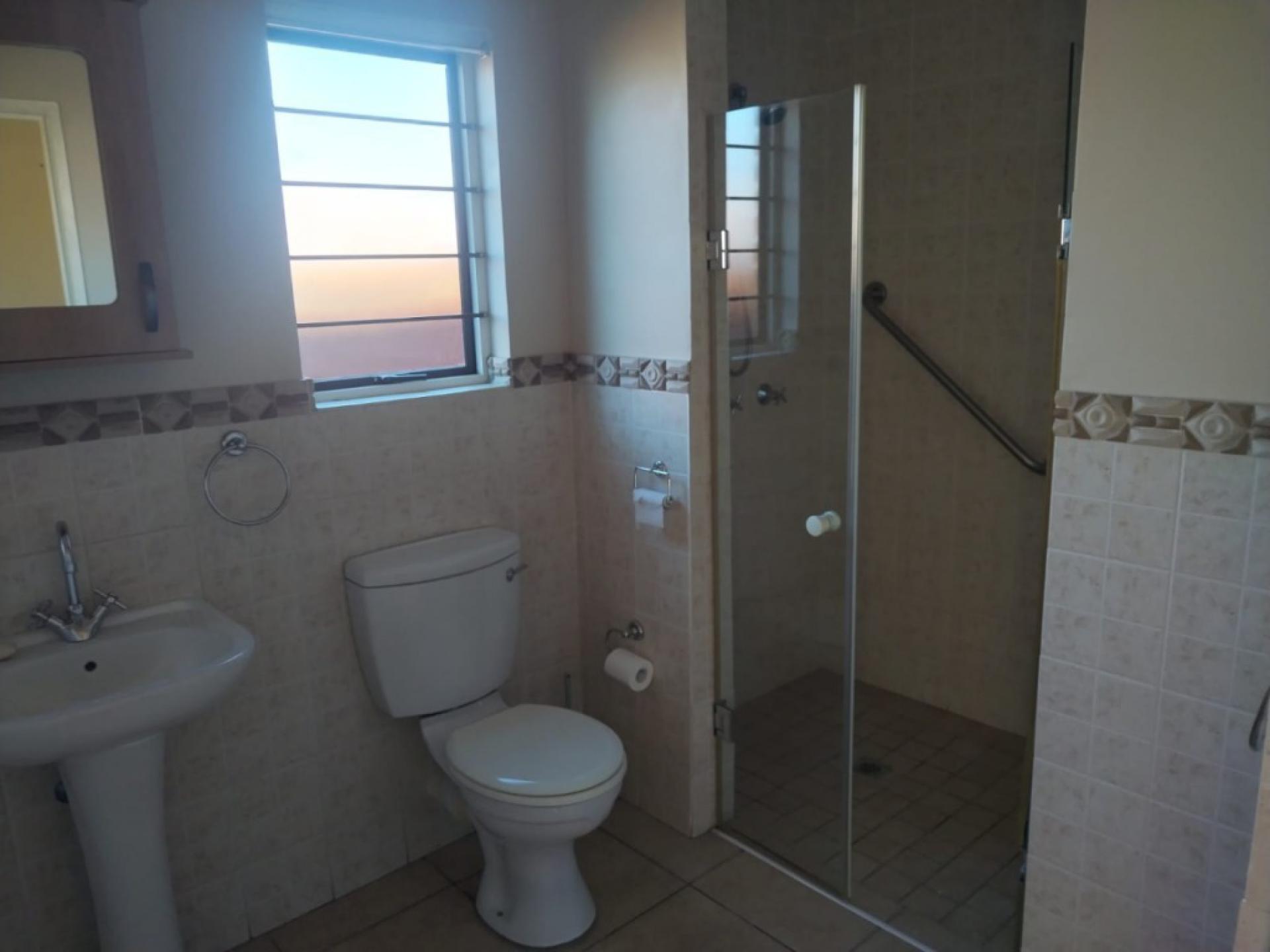  of property in Willow Park Manor