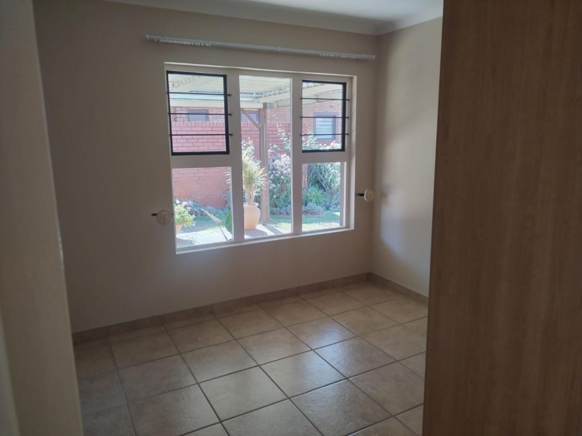  of property in Willow Park Manor