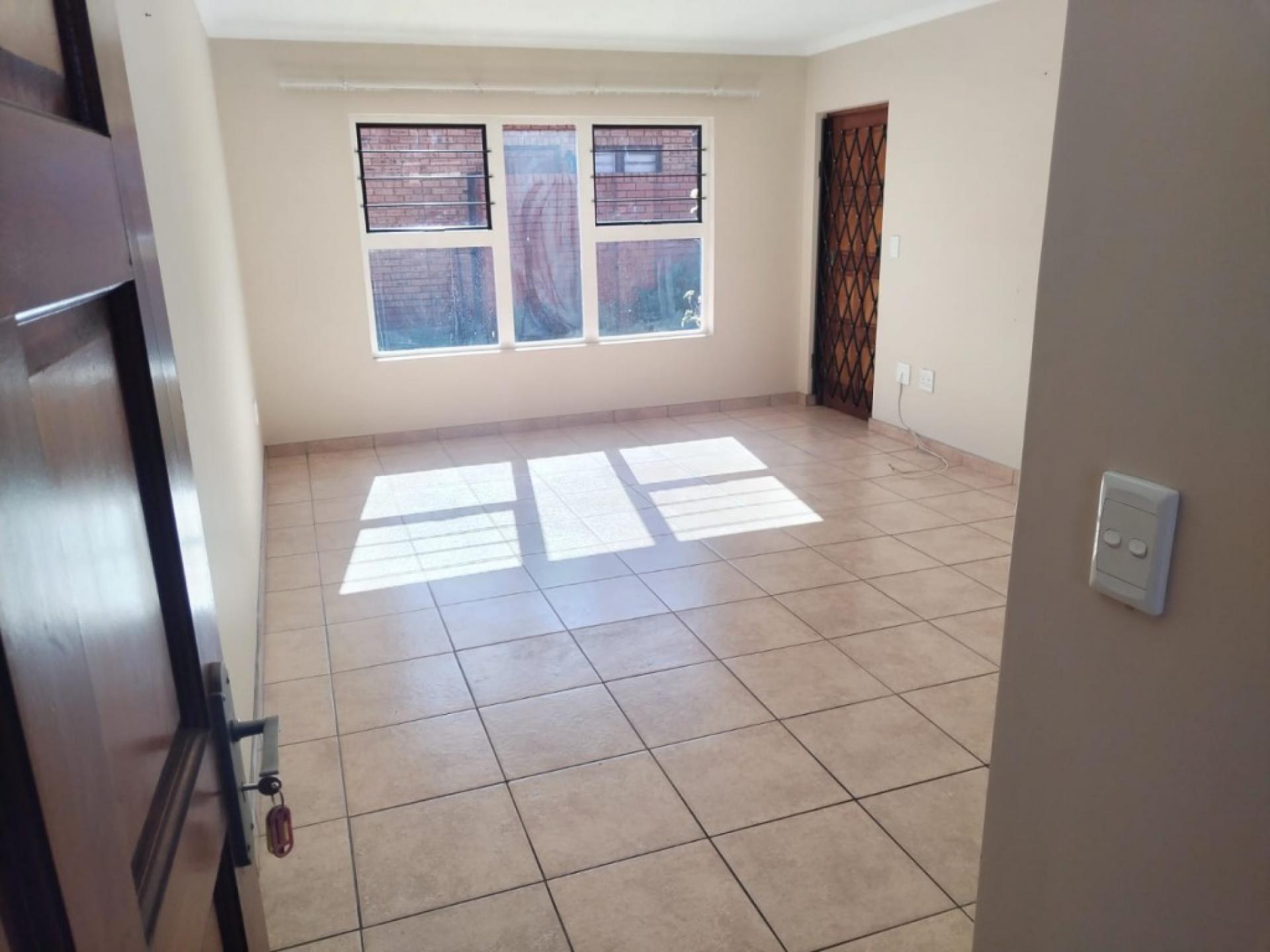  of property in Willow Park Manor