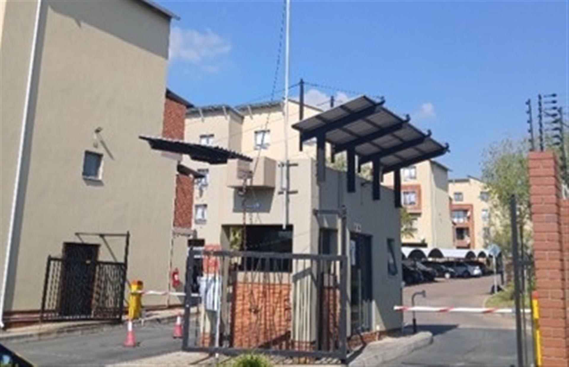 Front View of property in Erand Gardens