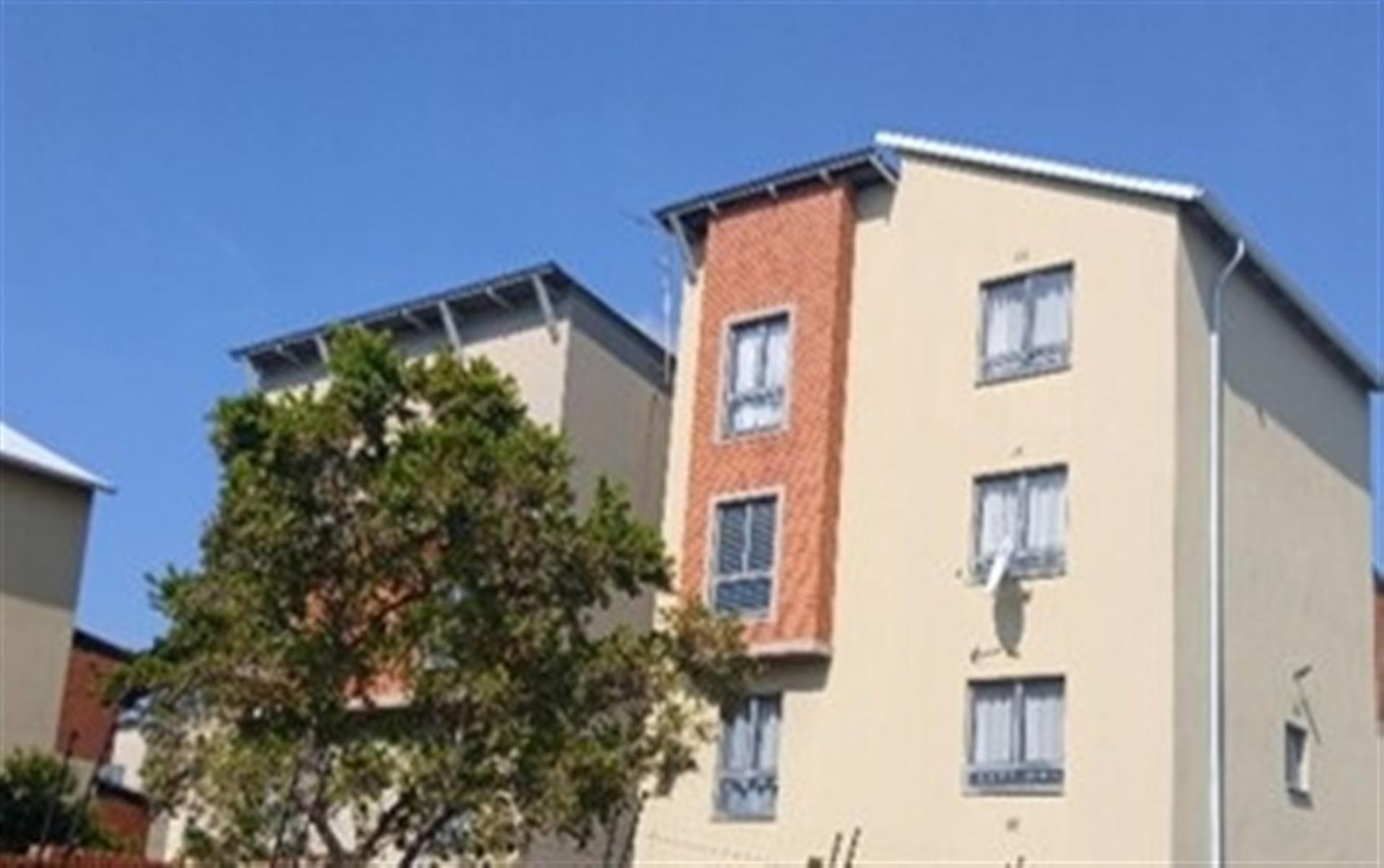 Front View of property in Erand Gardens