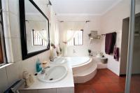  of property in Eldoraigne