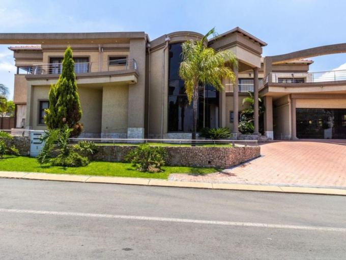 5 Bedroom House for Sale For Sale in Blue Valley Golf Estate - MR660621