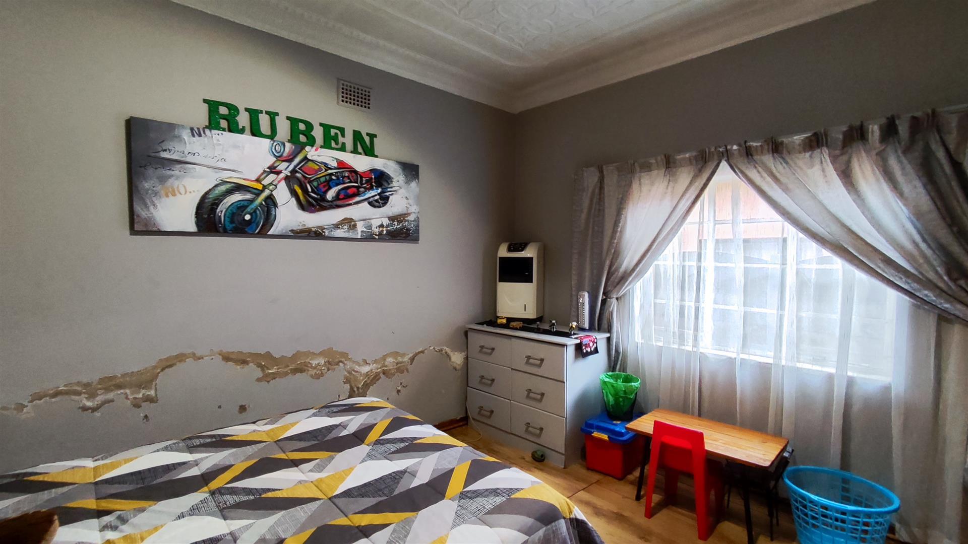 Bed Room 2 - 16 square meters of property in Boksburg South