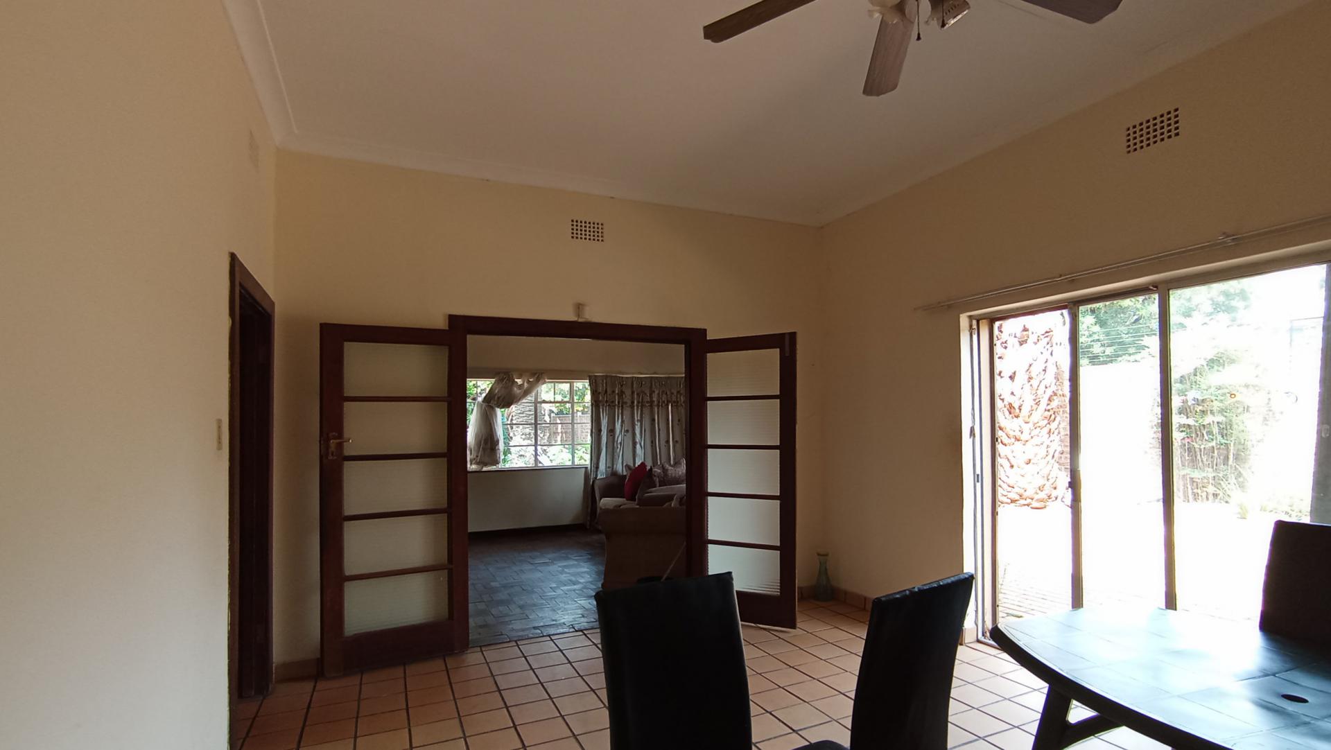 Dining Room - 24 square meters of property in Sydenham - JHB