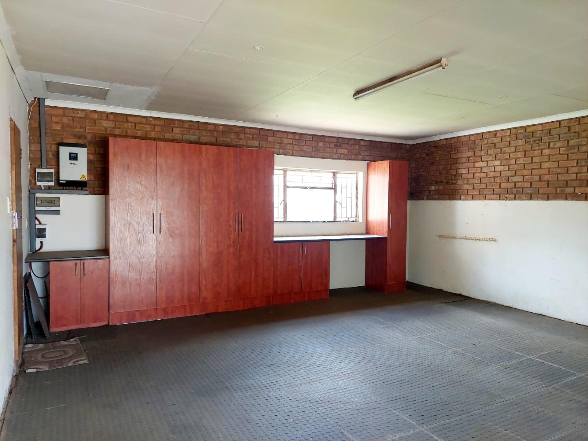 Rooms of property in Ermelo