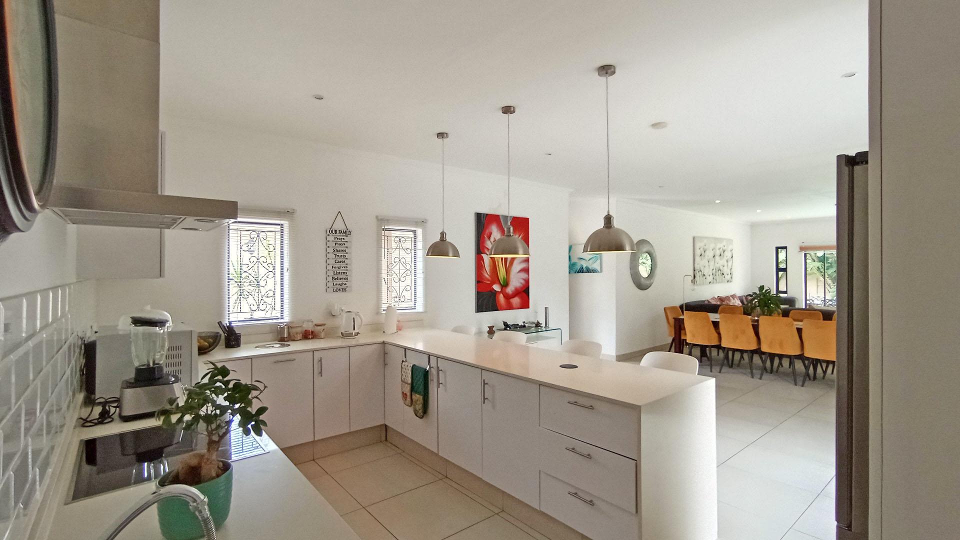 Kitchen - 15 square meters of property in Umgeni Park