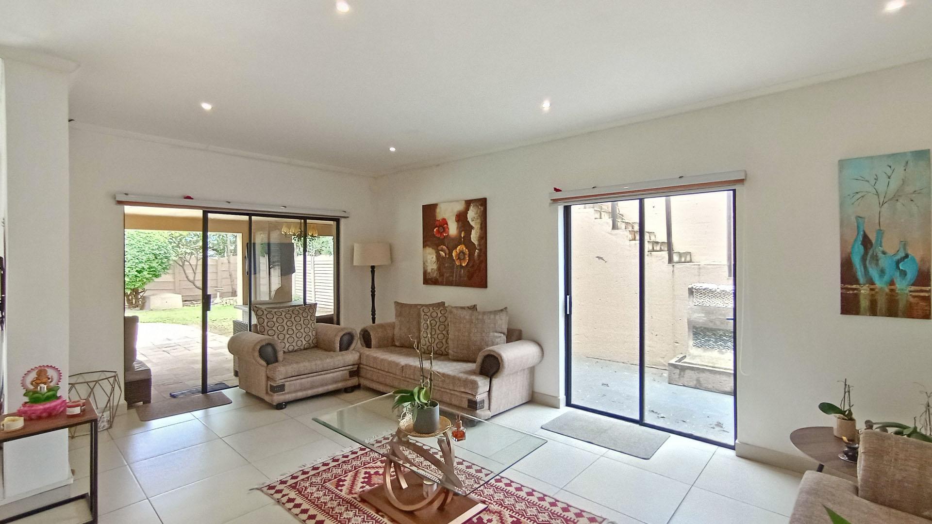 Formal Lounge of property in Umgeni Park