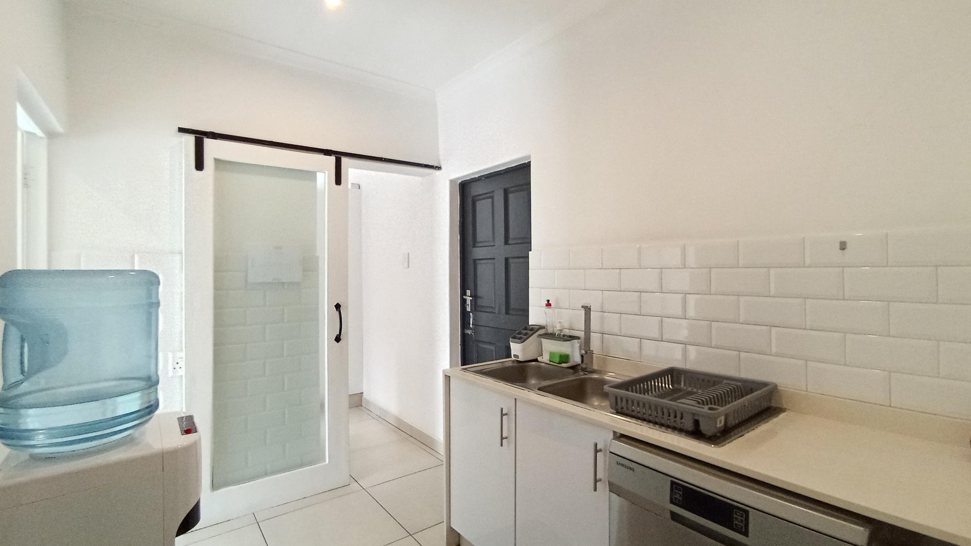 Scullery - 8 square meters of property in Umgeni Park