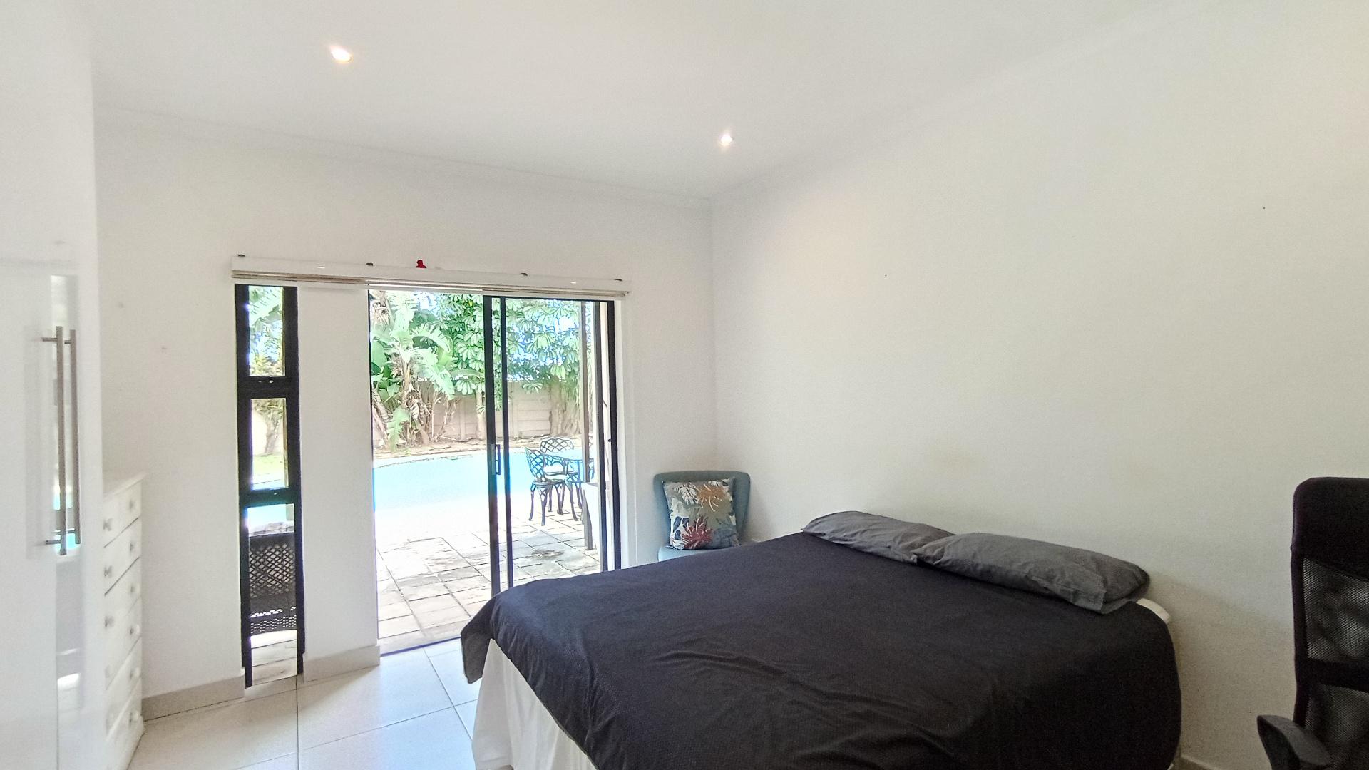 Bed Room 3 - 20 square meters of property in Umgeni Park