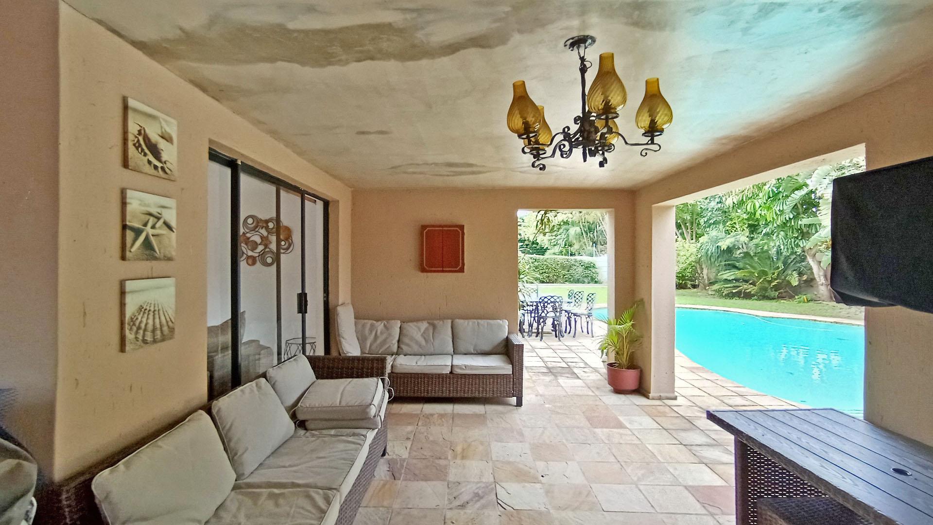 Entertainment - 34 square meters of property in Umgeni Park