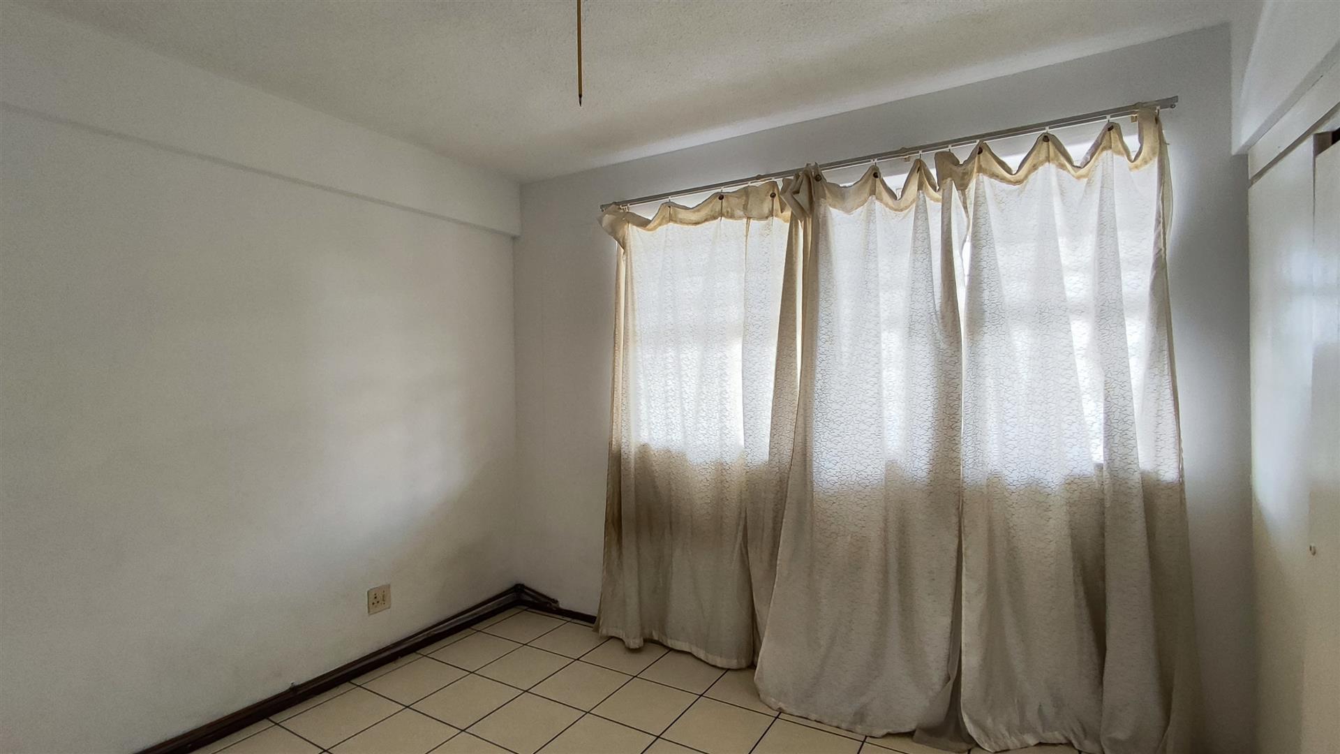 Bed Room 2 - 14 square meters of property in Benoni