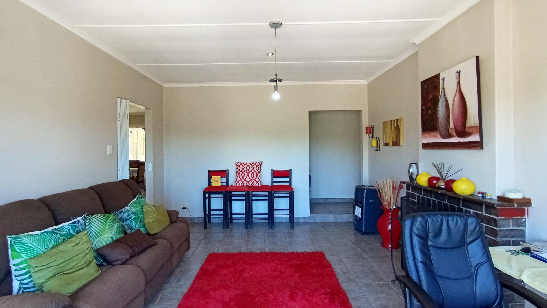 Lounges - 47 square meters of property in Hillcrest - KZN