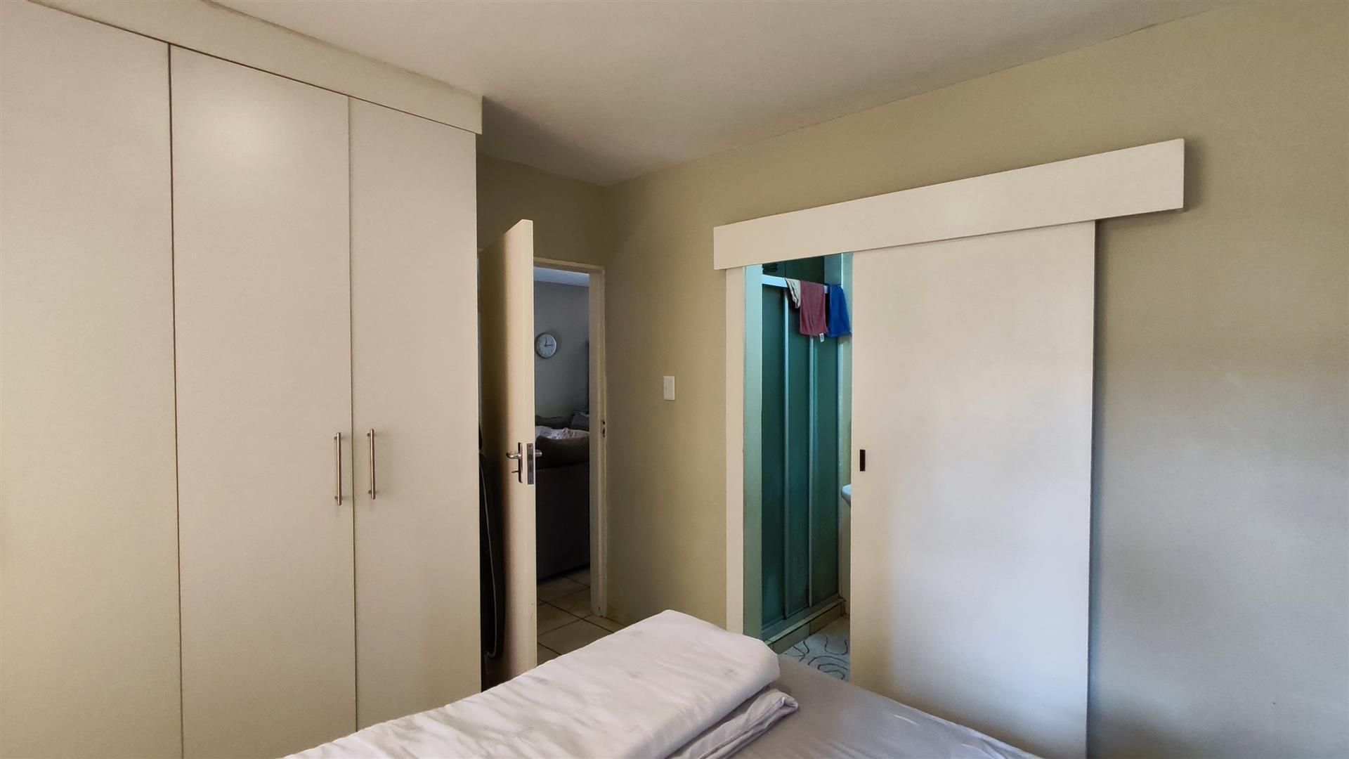 Main Bedroom - 12 square meters of property in Witfield