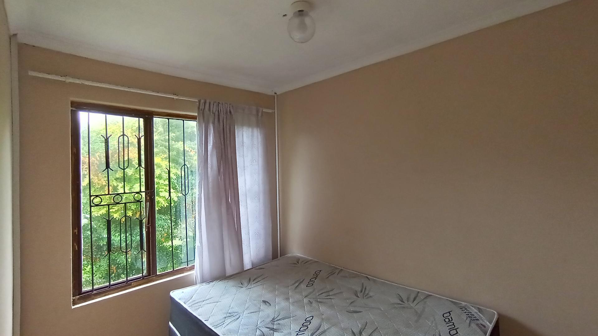 Bed Room 1 - 9 square meters of property in Ramsgate