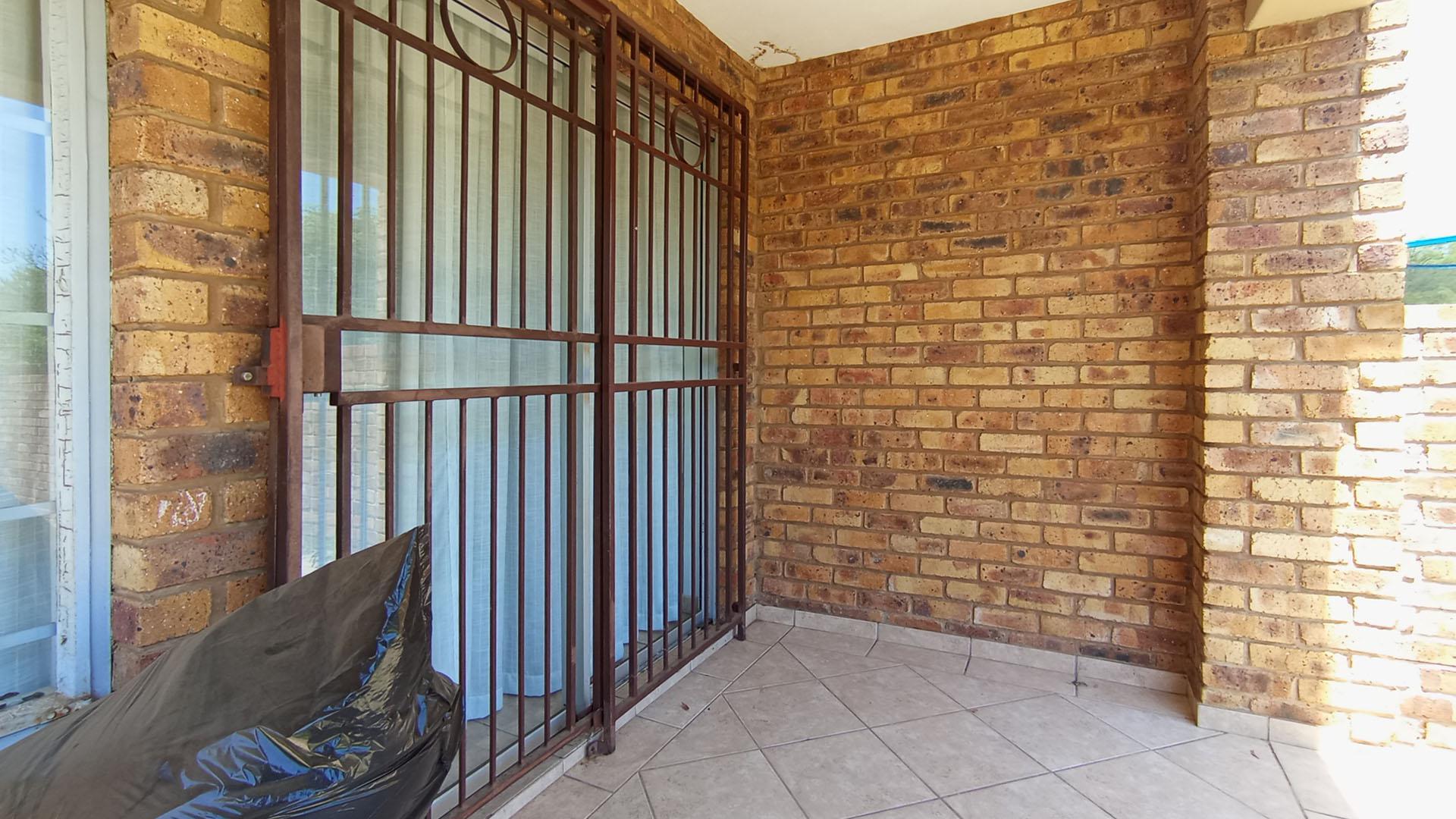 Patio - 6 square meters of property in Theresapark