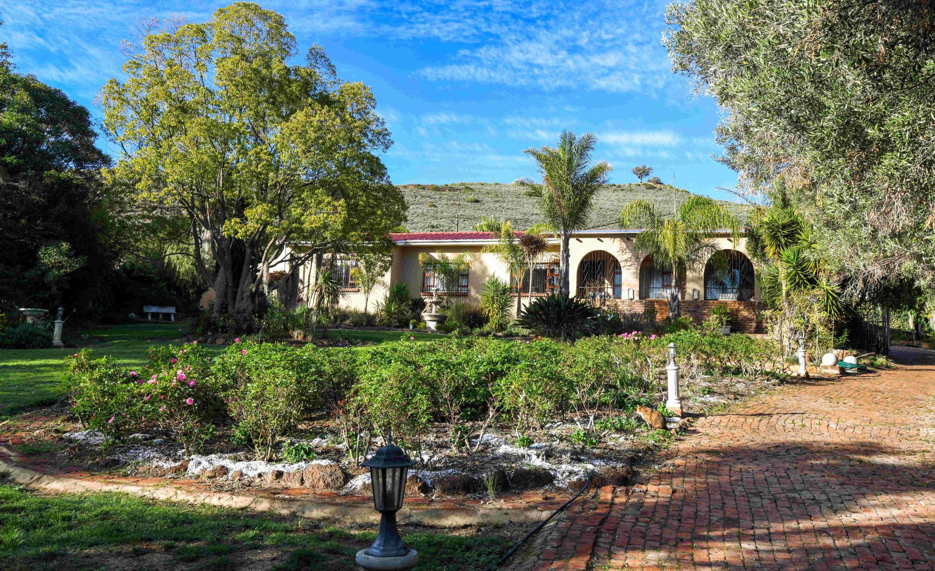  of property in Uniondale
