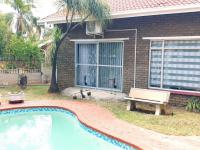  of property in Geelhoutpark