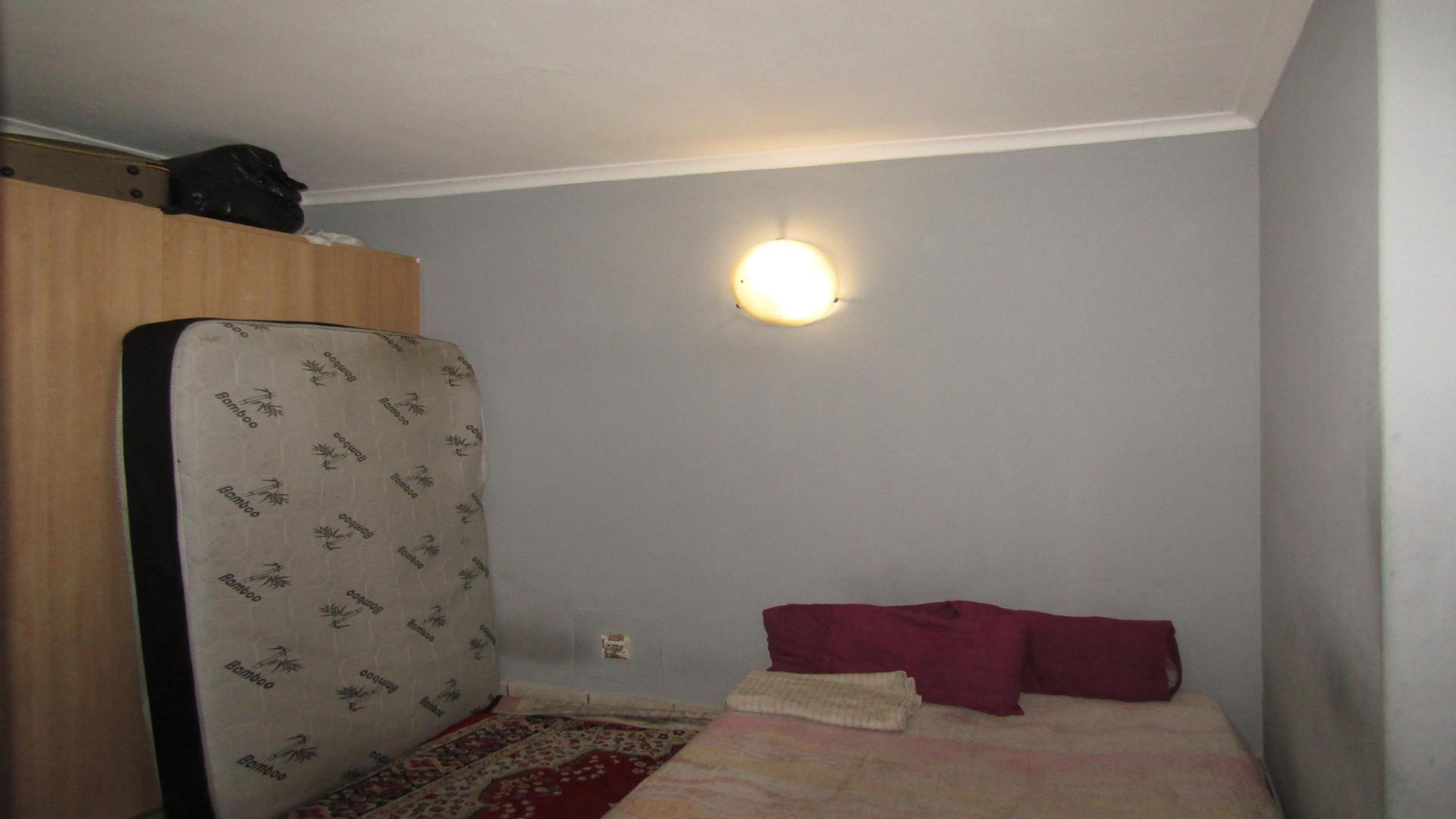 Lounges of property in Ferndale - JHB