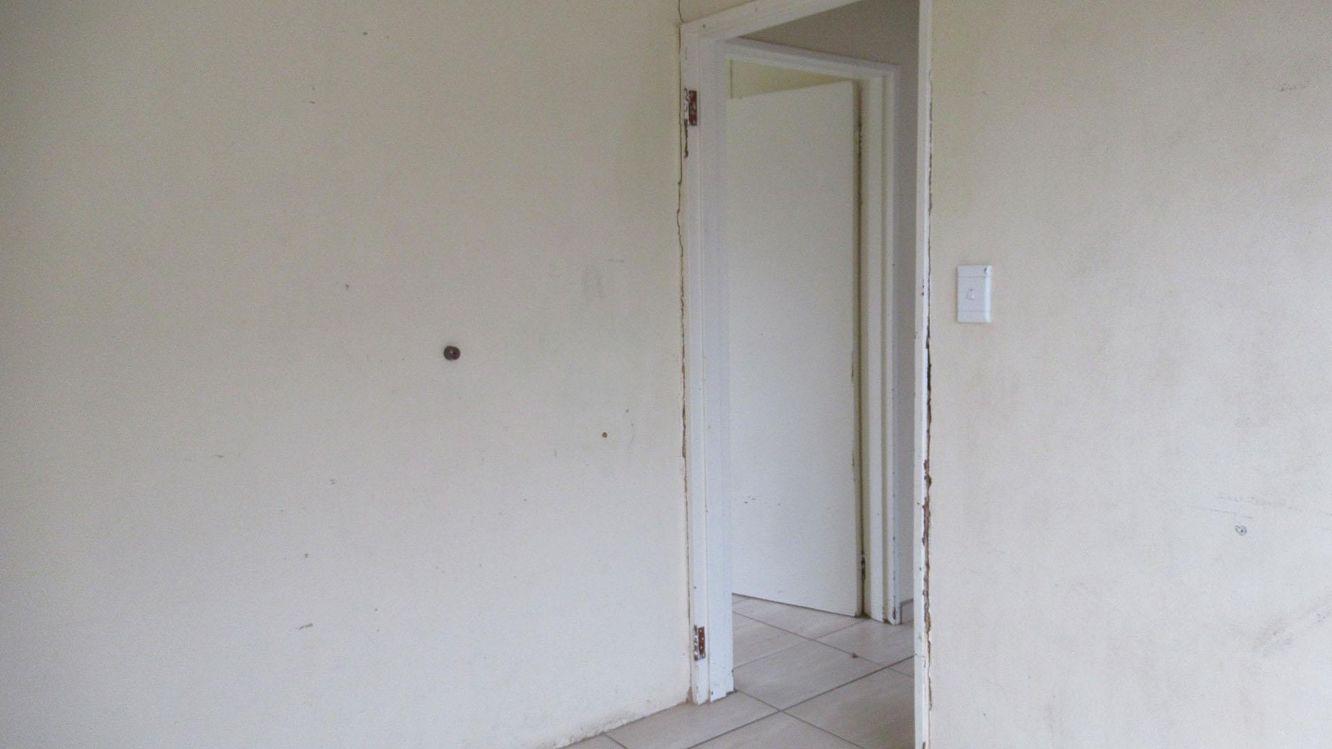 Bed Room 2 - 7 square meters of property in Fleurhof