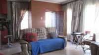 Lounges - 26 square meters of property in Heidelberg - GP
