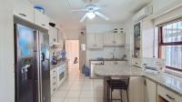 Kitchen - 20 square meters of property in Southbroom